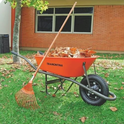 ESCOBILLA TRAMONTINA JARDIN METALICA 22D 77837/721